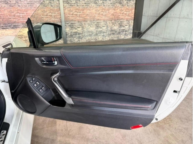 Subaru SUBARU 2013 7237310-26