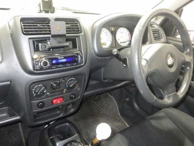 Suzuki SWIFT 2005 7253095-3