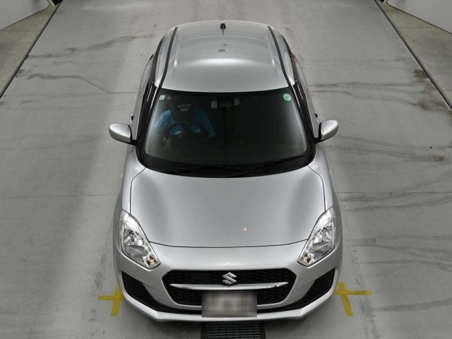 Suzuki SWIFT 2021 7253098-7