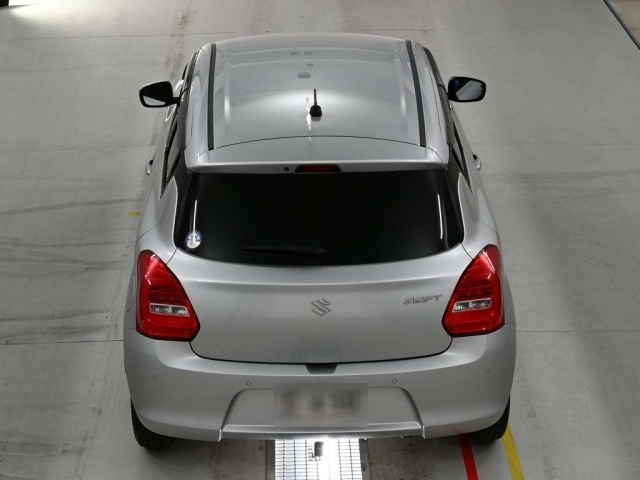 Suzuki SWIFT 2021 7253098-8