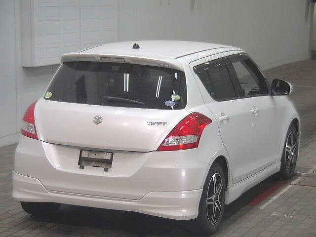 Suzuki SWIFT 2013 7253105-5