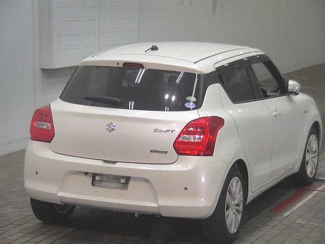 Suzuki SWIFT 2018 7253106-5