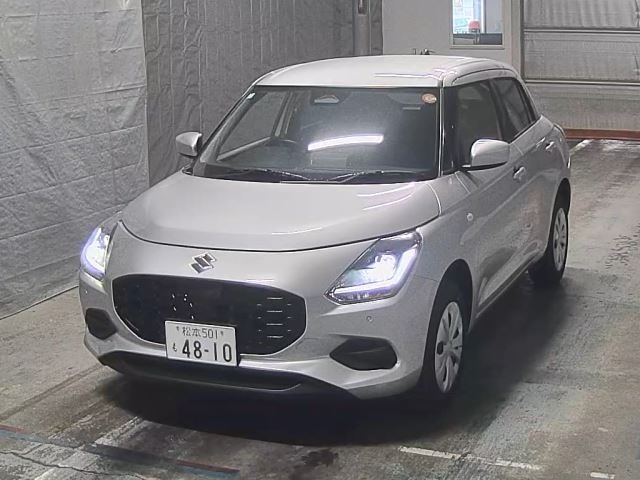 Suzuki SWIFT 2024 7253130-0