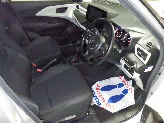 Suzuki SWIFT 2024 7253130-3