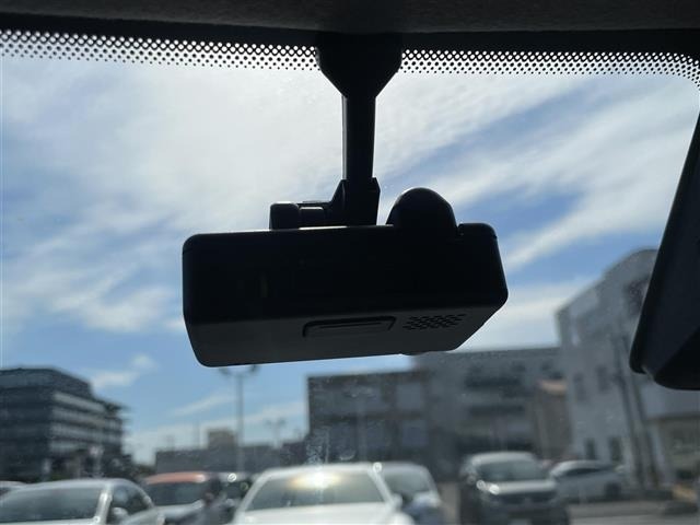 Suzuki SWIFT 2020 7253342-17