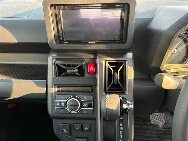Daihatsu TAFT 2025 7242807-6