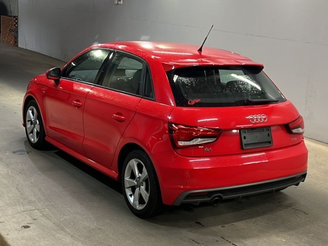 Audi A1 2015 7260492-1