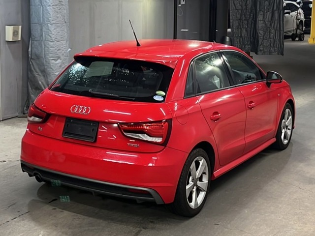 Audi A1 2015 7260492-5