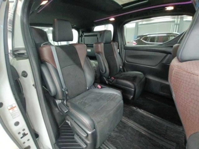 Toyota ALPHARD 2017 7268591-12