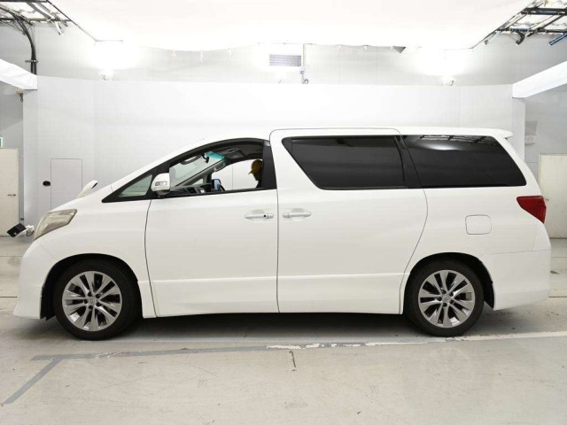 Toyota ALPHARD 2011 7268755-4