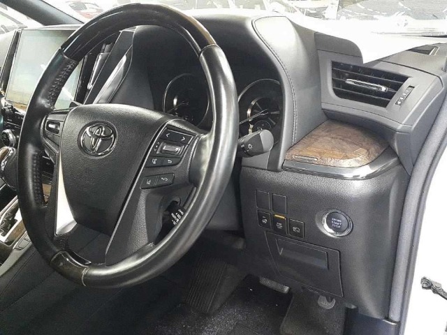 Toyota ALPHARD 2021 7268764-9