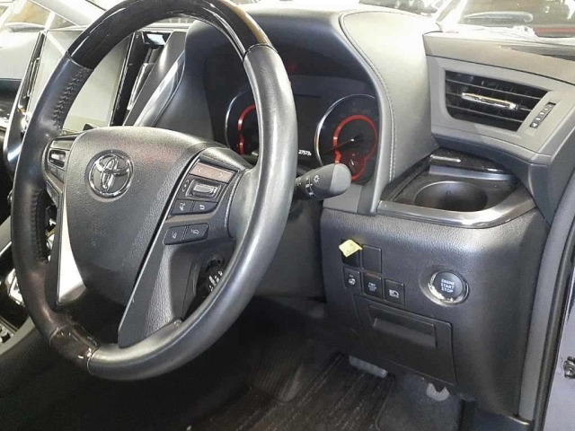 Toyota ALPHARD 2023 7268774-9