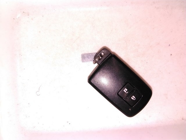 Toyota AURIS 2017 7258663-10