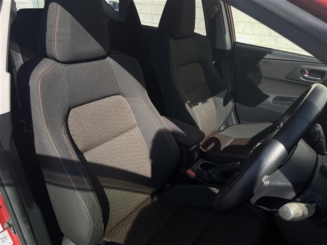 Toyota AURIS 2017 7258708-13