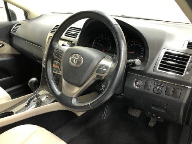 Toyota AVENSIS WAGON 2014 7270155-5