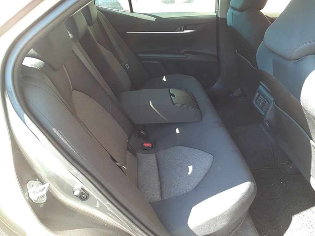Toyota CAMRY 2023 7256526-10