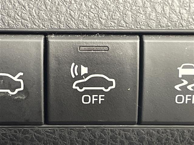 Toyota CAMRY 2017 7256660-1