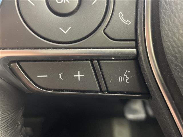 Toyota CAMRY 2017 7256660-9