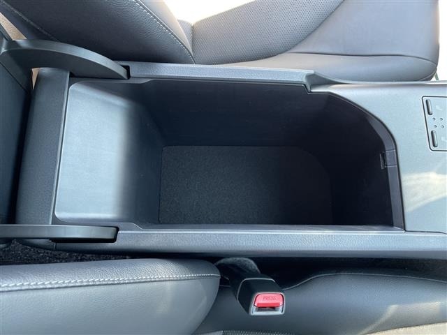 Toyota CAMRY 2021 7256669-20