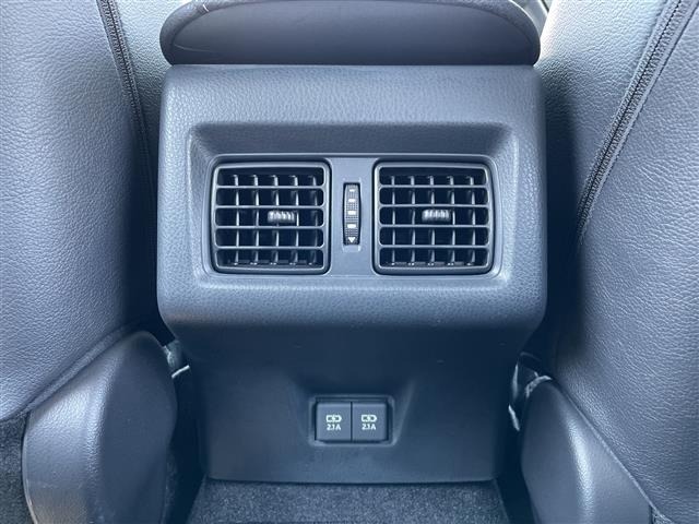 Toyota CAMRY 2021 7256669-4