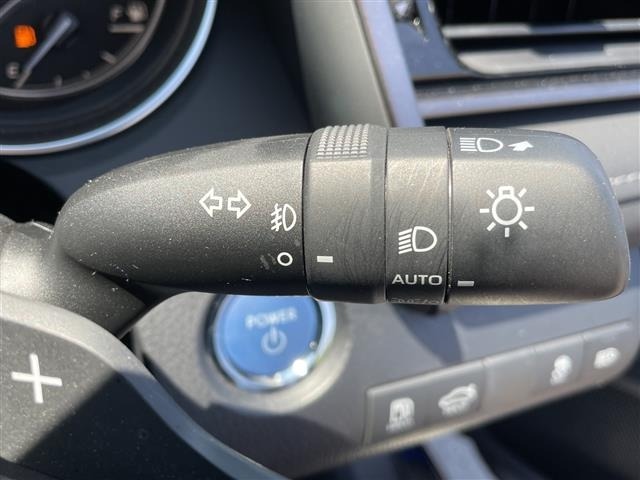 Toyota CAMRY 2021 7256669-8