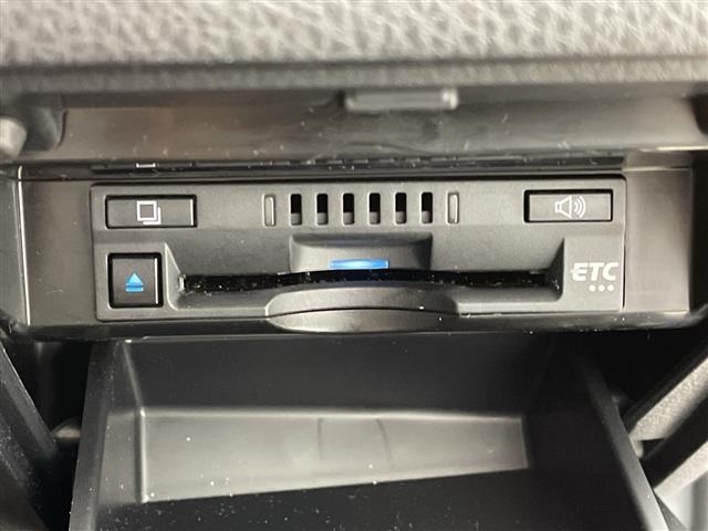 Toyota CAMRY 2021 7256672-20