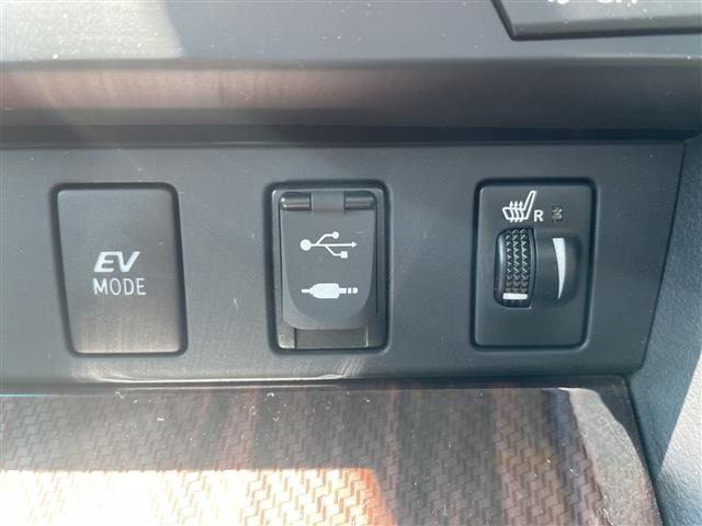 Toyota CAMRY 2016 7256684-22