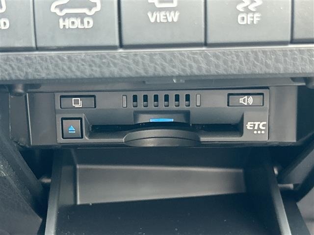 Toyota CAMRY 2021 7256688-10