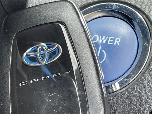 Toyota CAMRY 2019 7256692-7
