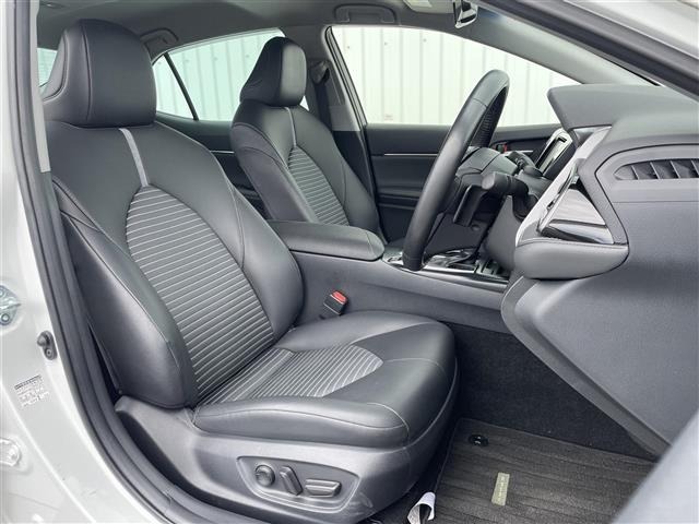 Toyota CAMRY 2019 7256692-8