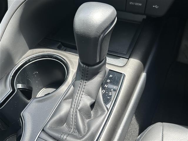 Toyota CAMRY 2023 7256697-12