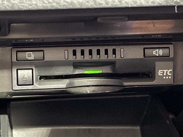 Toyota CAMRY 2019 7256712-21