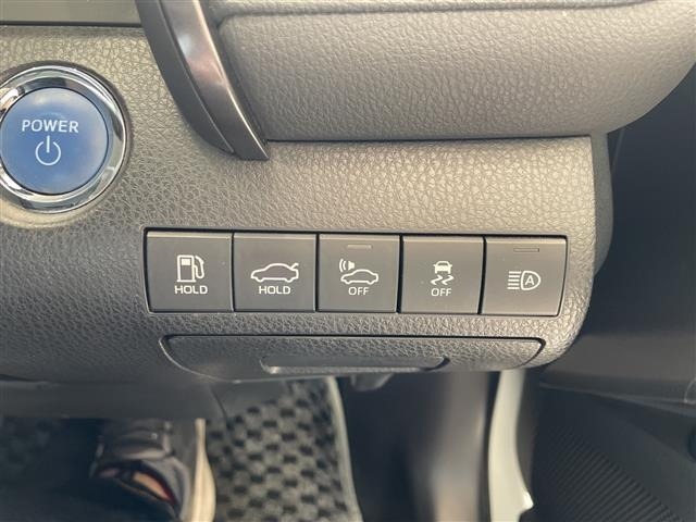 Toyota CAMRY 2019 7256724-12