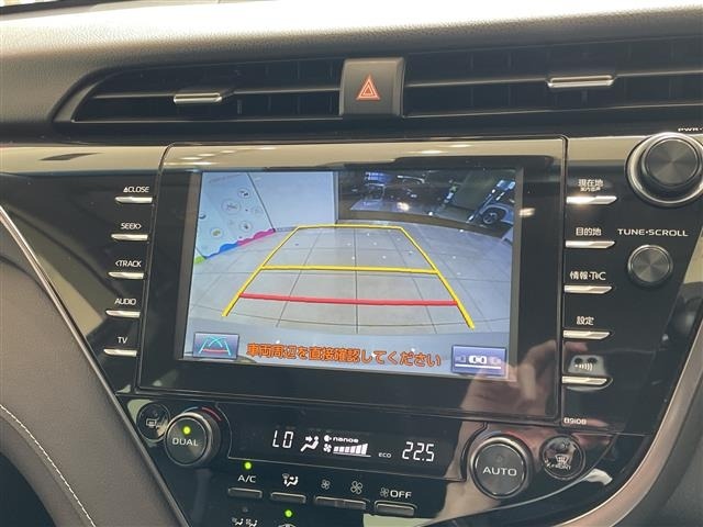 Toyota CAMRY 2019 7256724-17