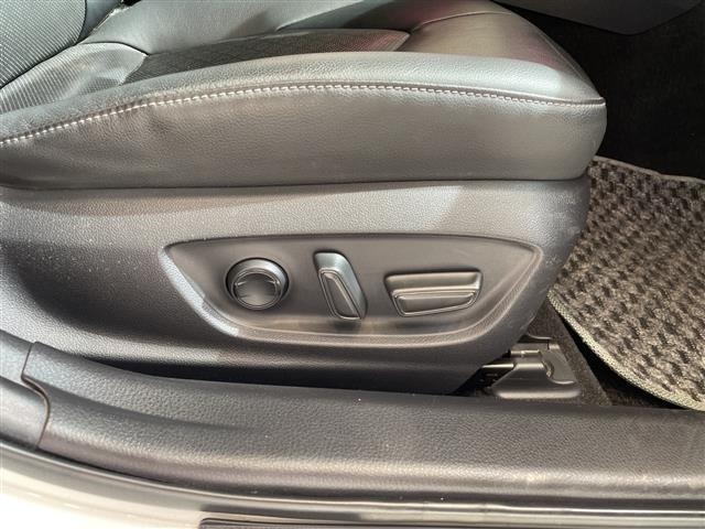 Toyota CAMRY 2019 7256724-2
