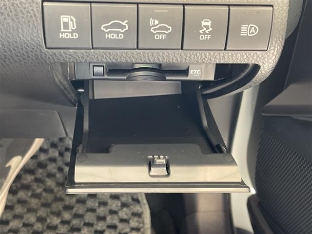 Toyota CAMRY 2019 7256724-20