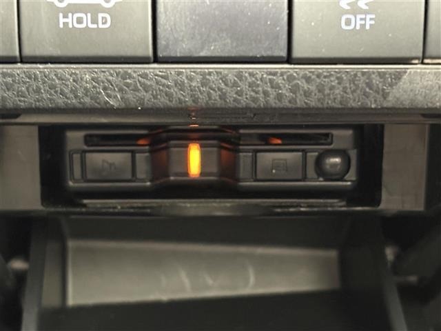 Toyota CAMRY 2021 7256725-8