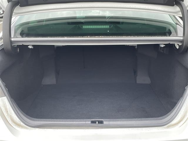 Toyota CAMRY 2019 7256727-22