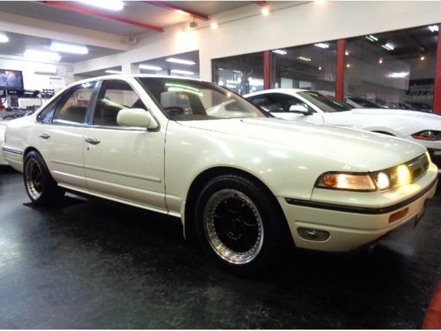 Nissan CEFIRO 1988 7269933-14