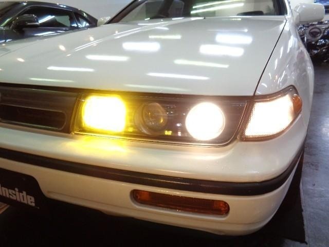 Nissan CEFIRO 1988 7269933-18