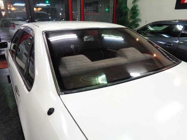 Nissan CEFIRO 1988 7269933-28