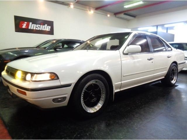 Nissan CEFIRO 1988 7269933-36