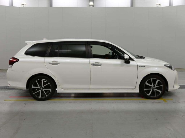 Toyota COROLLA FIELDER 2018 7259169-3