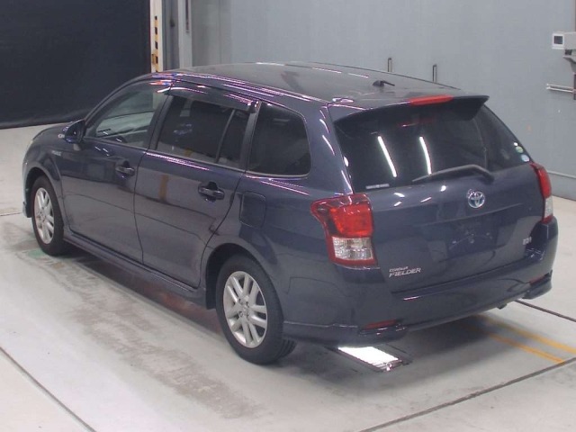 Toyota COROLLA FIELDER 2013 7259185-6