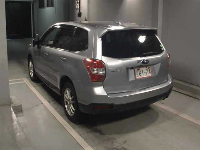 Subaru FORESTER 2015 7261340-1