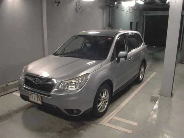 Subaru FORESTER 2015 7261340-4