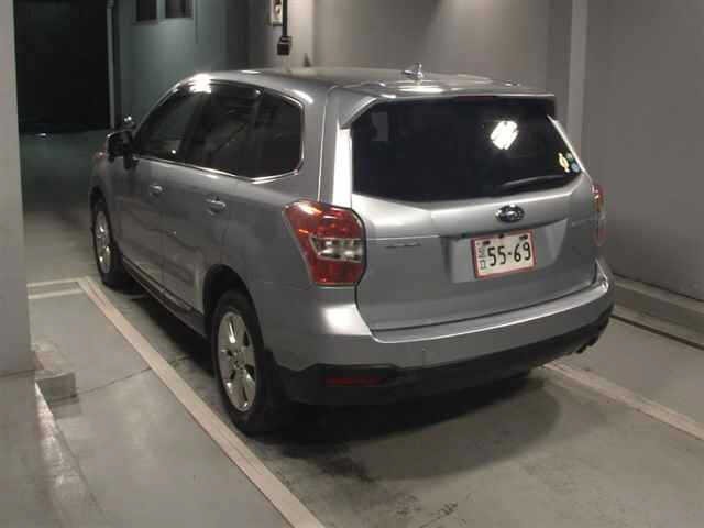 Subaru FORESTER 2015 7261354-1