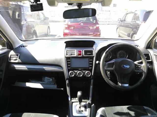 Subaru FORESTER 2015 7261354-8