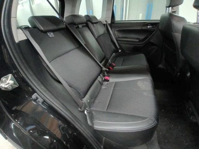 Subaru FORESTER 2017 7261370-12