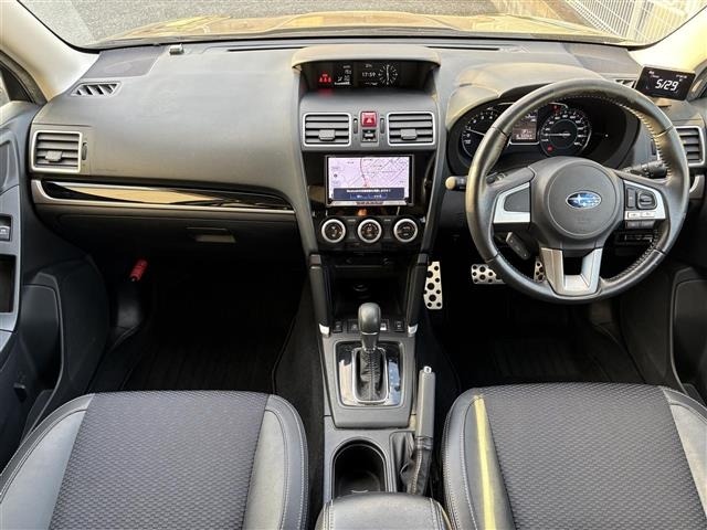 Subaru FORESTER 2017 7262826-14